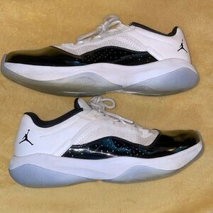 Air Jordan 11 CMFT Low Concord 
Men’s 10.5